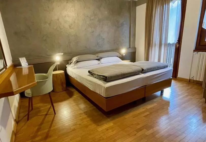 Hotelli Garni Sorriso