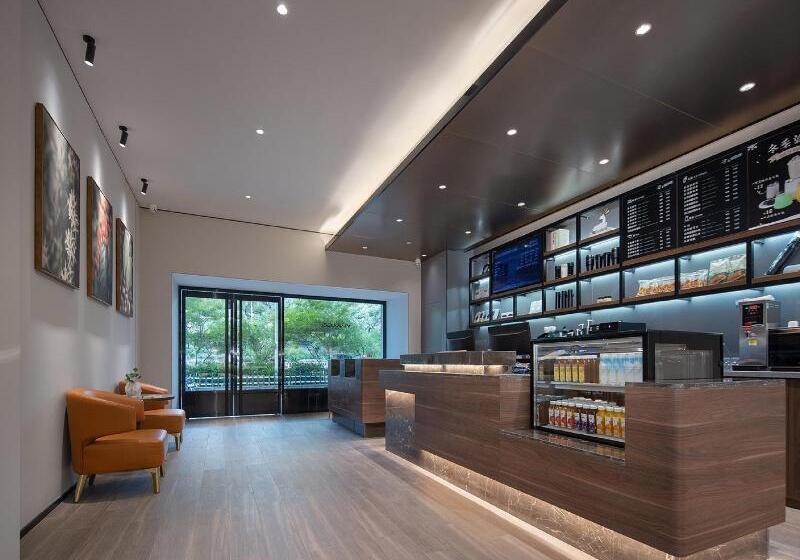 Hanting Hotel Changsha Yinbing Road Metro Station