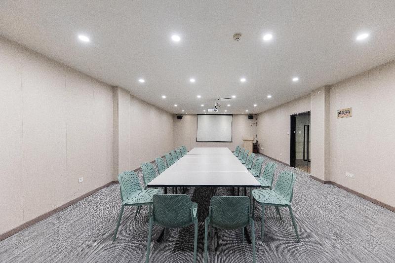 Hanting Hotel Changsha Yinbing Road Metro Station