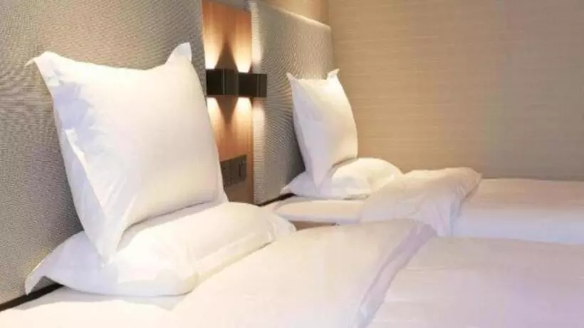 Hanting Hotel Kunshan South Railway Station