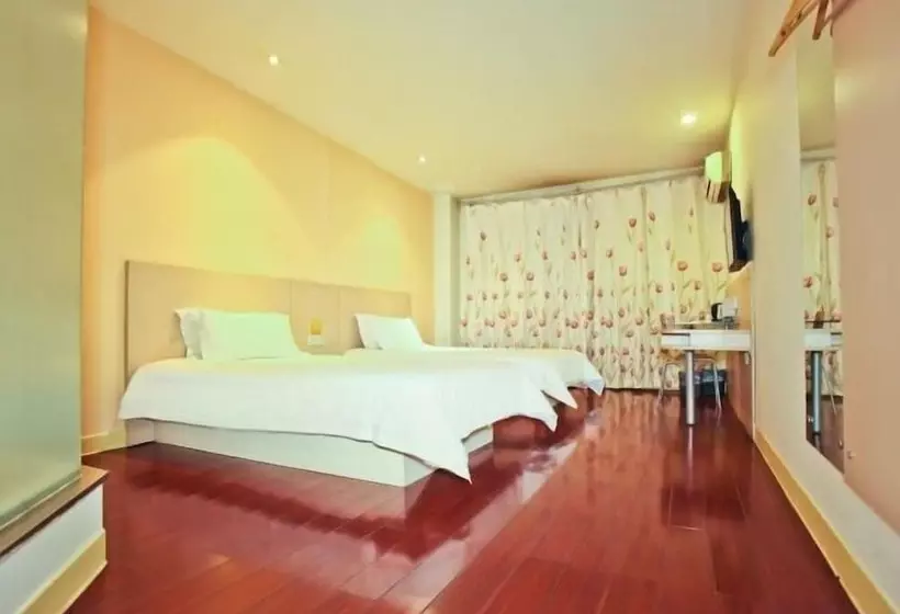 Отель Jinjiang Inn Style Taiyuan Jiannan Bus Station