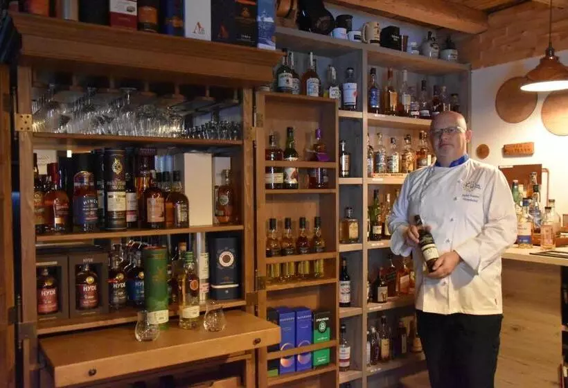 פנסיון Rhönblick Landhotel Restaurant Countrypub