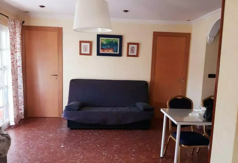 Cadiz Rented Con Aparcamiento Gratis En La Zona