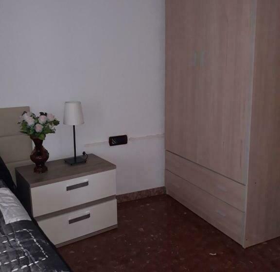 Cadiz Rented Con Aparcamiento Gratis En La Zona