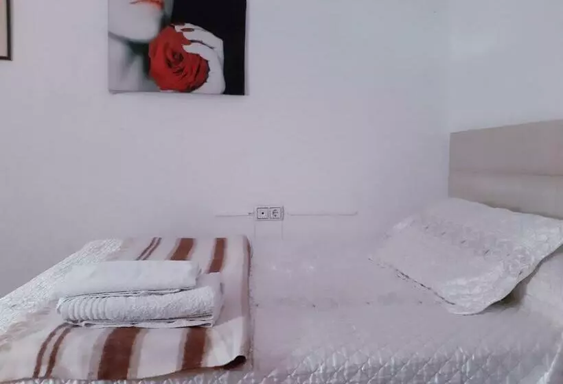 Cadiz Rented Con Aparcamiento Gratis En La Zona