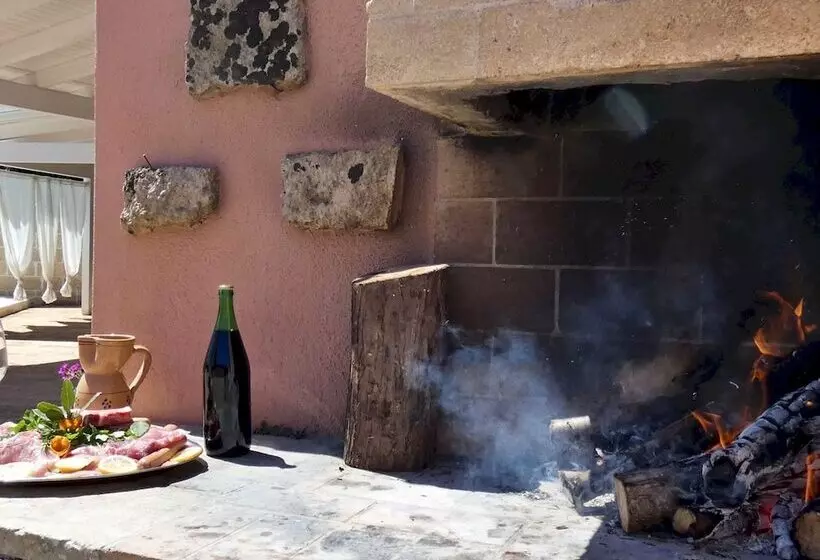 La Vigna Salentina   Con Giardino E Piscina Privata