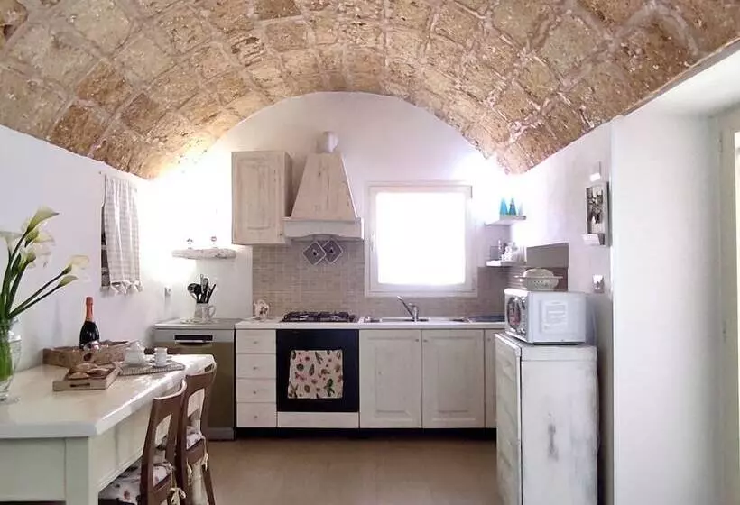 La Vigna Salentina   Con Giardino E Piscina Privata