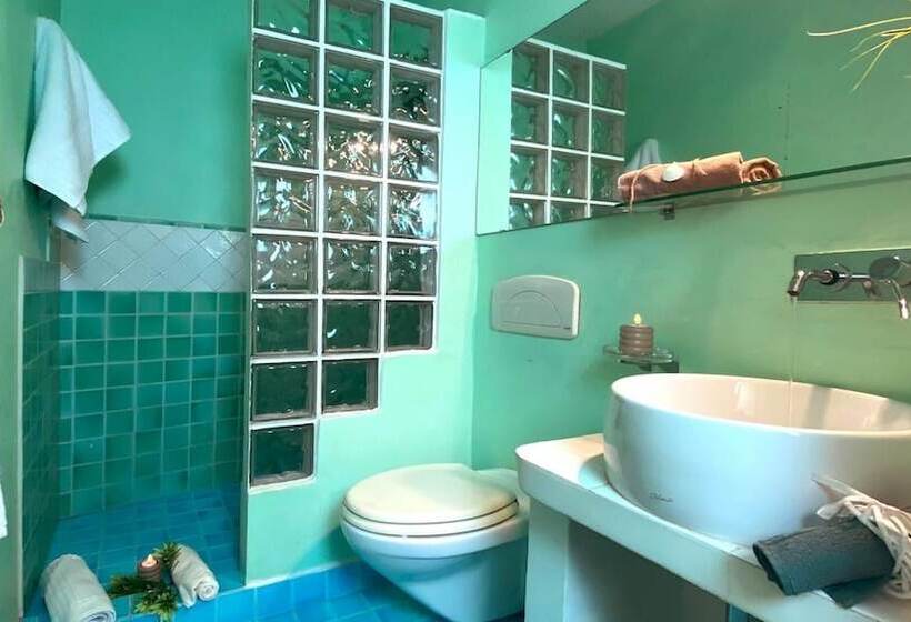 Molo Blu Apartment In La Maddalena