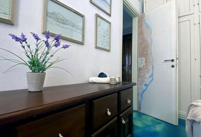 Molo Blu Apartment In La Maddalena