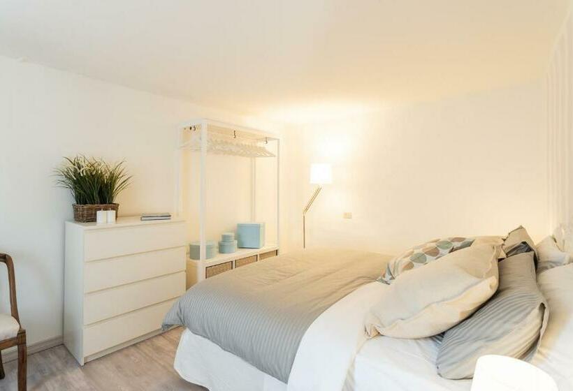 [ Romantic Suite ]   Como Center