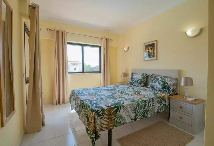 Lavanda   2 Bedrooms   3 Level Pool   Garden   Beach 1km
