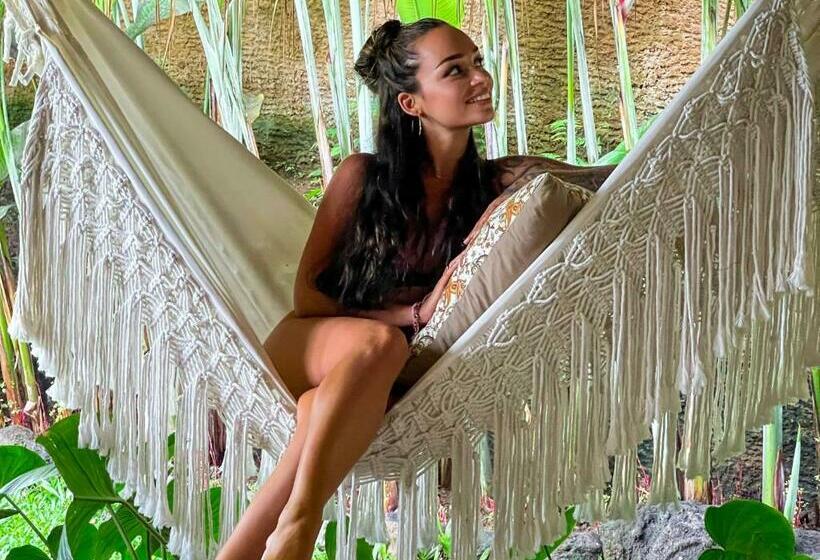 Balikayanas Bamboo House Miggiell House