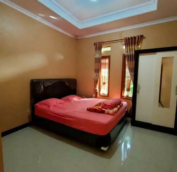 Villa Edwin Puncak