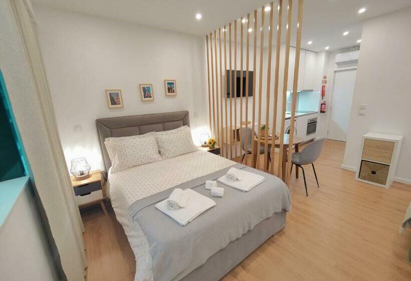 A Window To Porto – Premium Apartment Porto Downtown