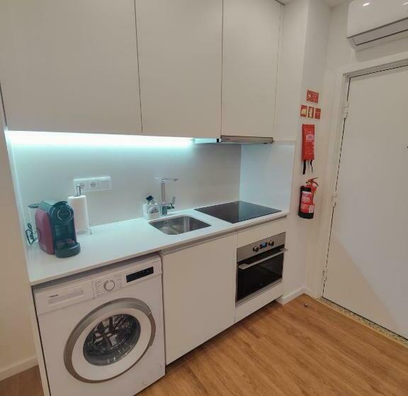 A Window To Porto – Premium Apartment Porto Downtown