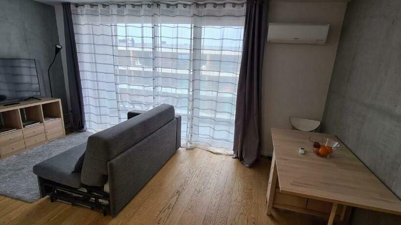 Uno Al Mar   Estúdio Praia