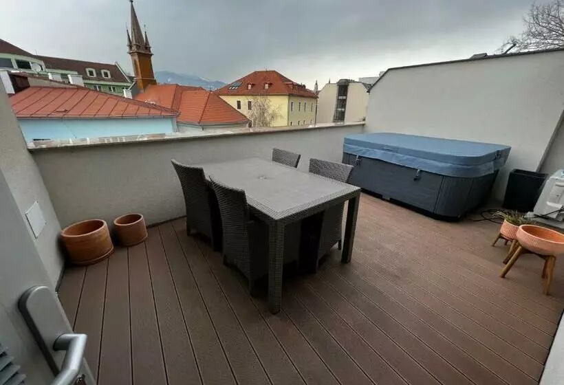 Apartmán S Vírivkou V Centre   Banská Bystrica