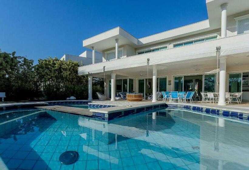Casa Alto Padrão Com Piscina Em Caraguatatuba