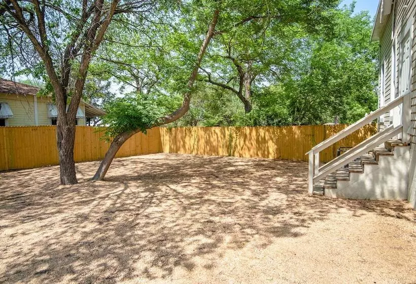 Incredible New 3br2ba Near Downtown