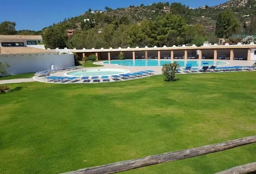 Ospiti Di Lucia