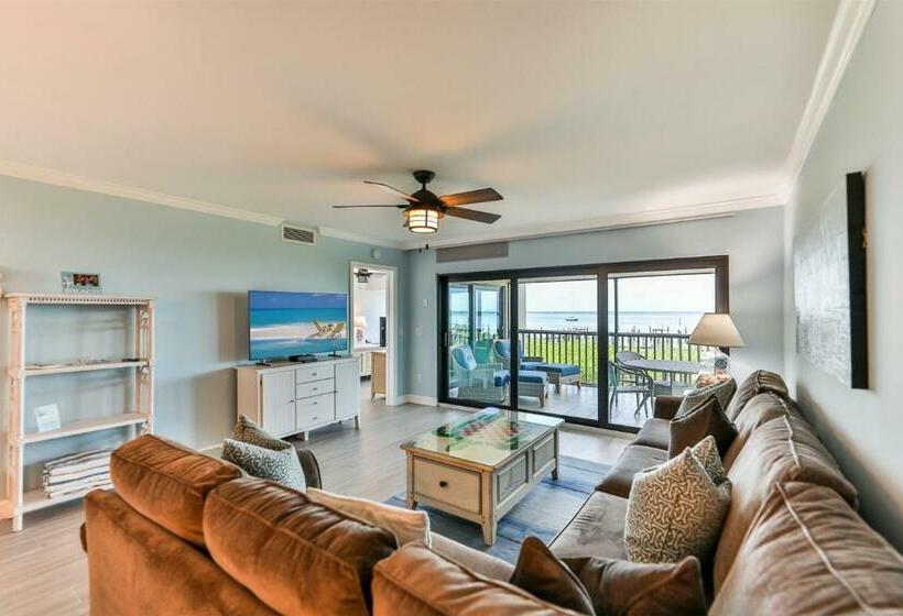 Sunset Captiva Bayside 103