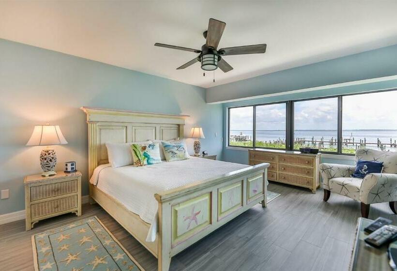 Sunset Captiva Bayside 103