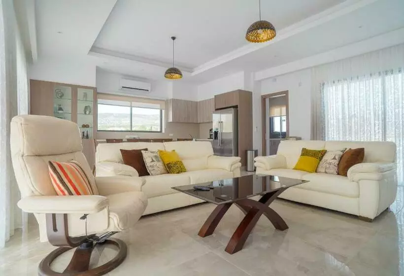 Aretousa Dyo By Prestige Bookings