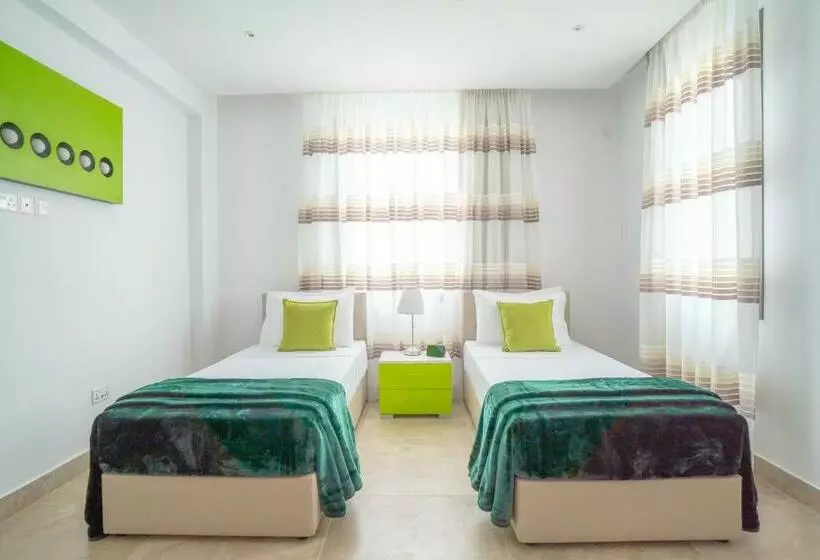 Aretousa Dyo By Prestige Bookings