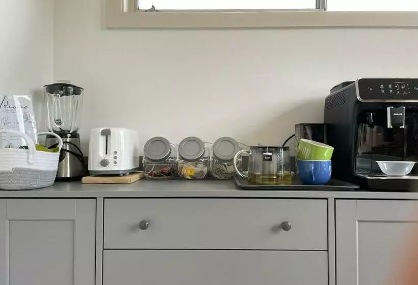 Close To Lake, Golf & Beach, Perfect For Longer Stays