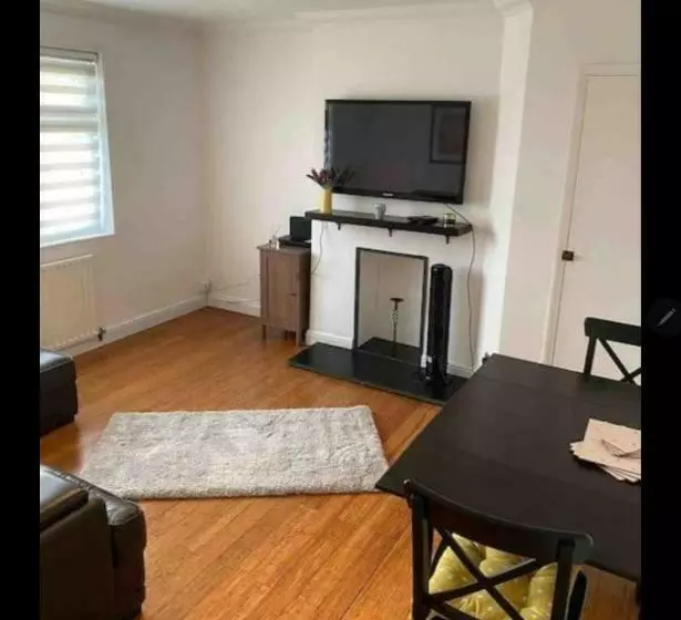 One Bed Cozy Flat