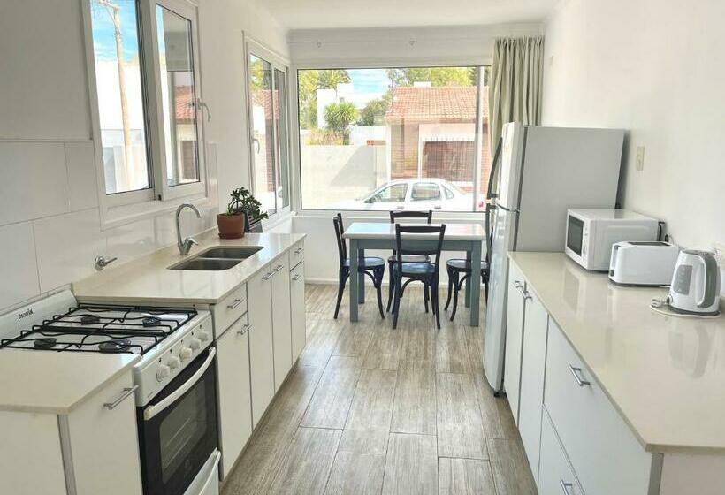 Gran Departamento A Metros De La Laguna Para Parejas