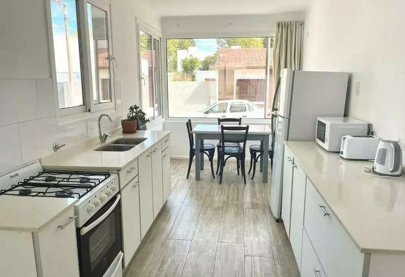 Gran Departamento A Metros De La Laguna Para Parejas