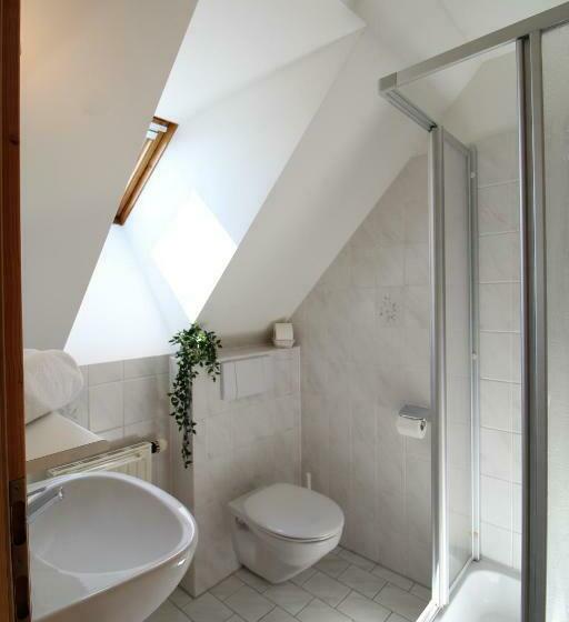 Nocky Family Apartments