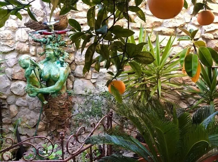 Beautiful Small House In Algarve Portugal