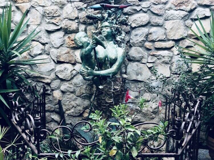 Beautiful Small House In Algarve Portugal