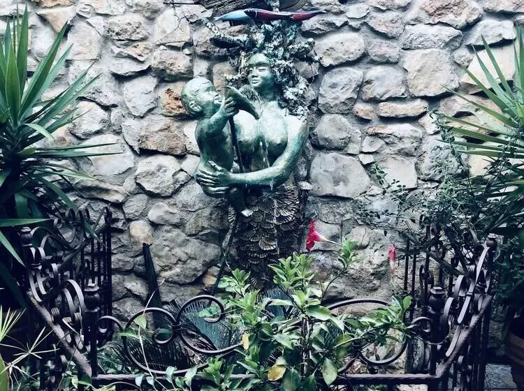 Beautiful Small House In Algarve Portugal