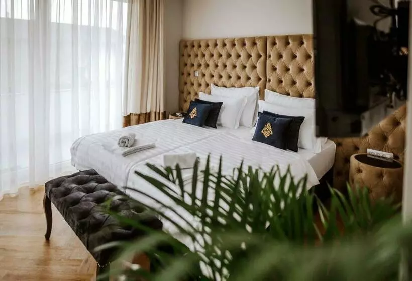 Bresidence Apartments With Free Private Parking