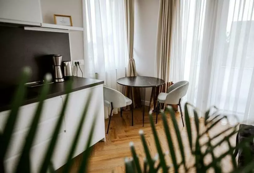 Bresidence Apartments With Free Private Parking