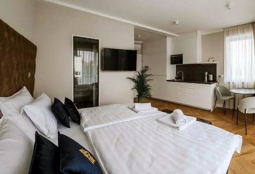Bresidence Apartments With Free Private Parking