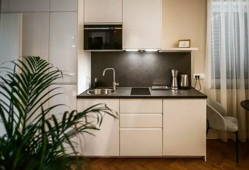 Bresidence Apartments With Free Private Parking