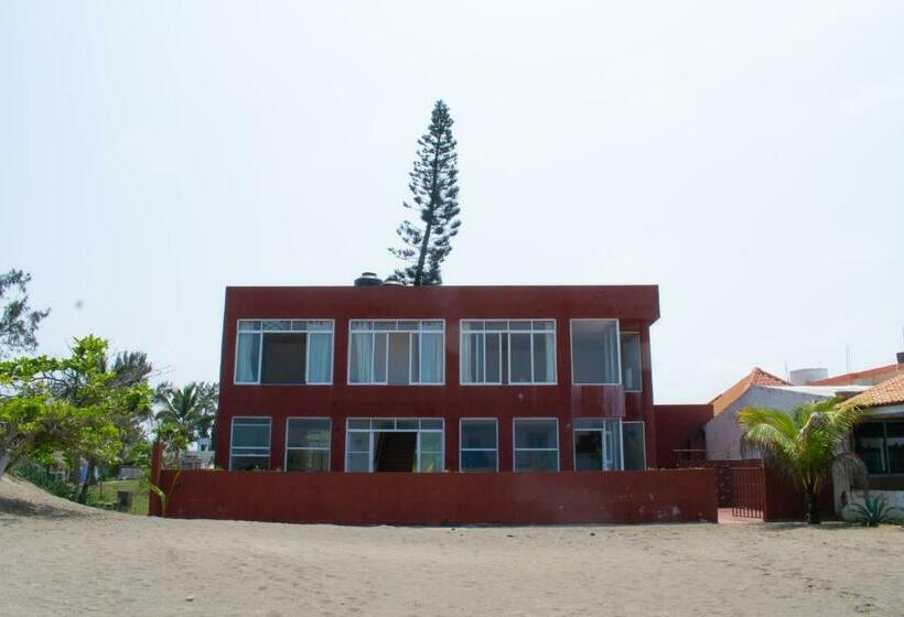 Casa Roja, Tecolutla