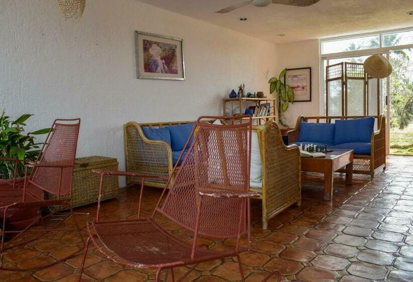 Casa Roja, Tecolutla