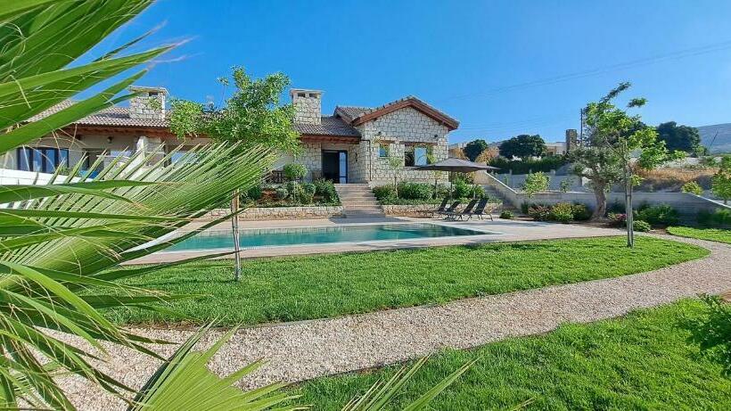 Chrystallia Holiday Villas