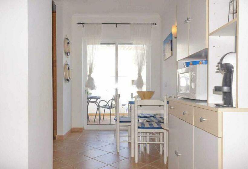 Estúdio Praiamar By Yha