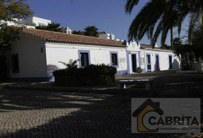 Estúdio Praiamar By Yha