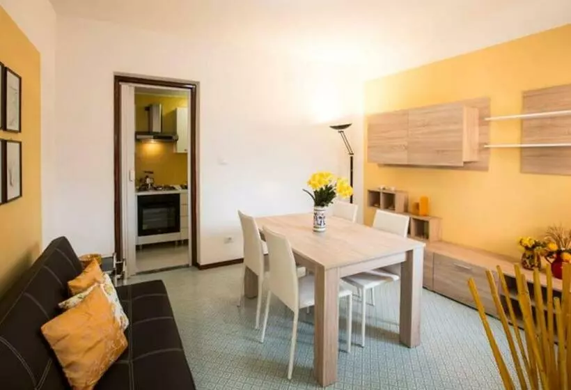 Exclusive Privatebeach   Explora Lake 1