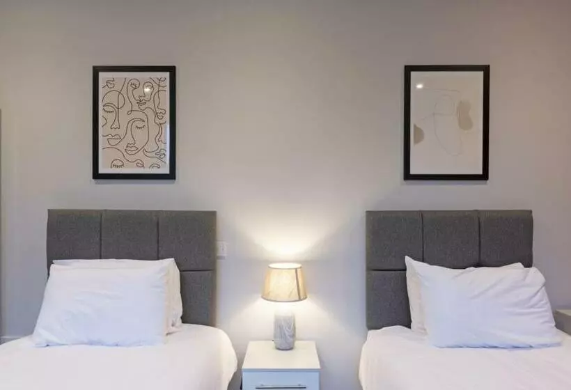K Suites   Waveney Chambers 1