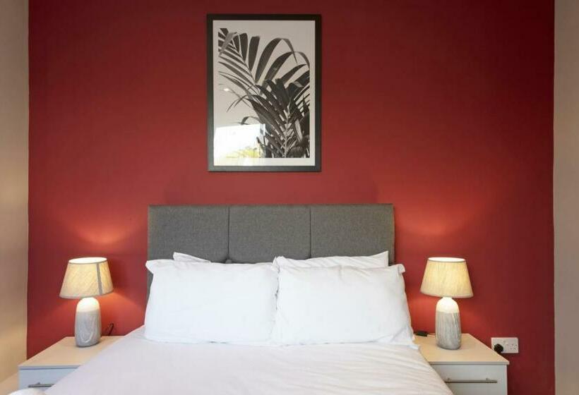 K Suites   Waveney Chambers 1