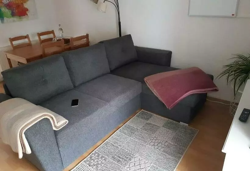 Kleine Gemütliche Ferienwohnung Günstige Lage