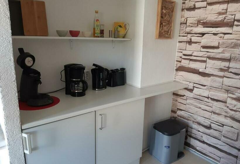 Kleine Gemütliche Ferienwohnung Günstige Lage